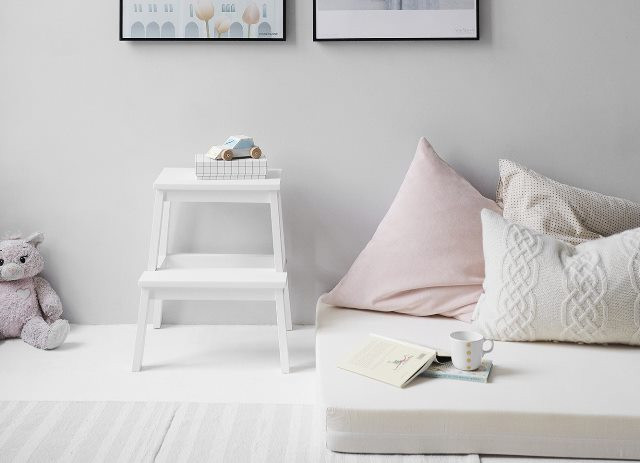 Pillow Talk Tingkatkan Gairah Seksual