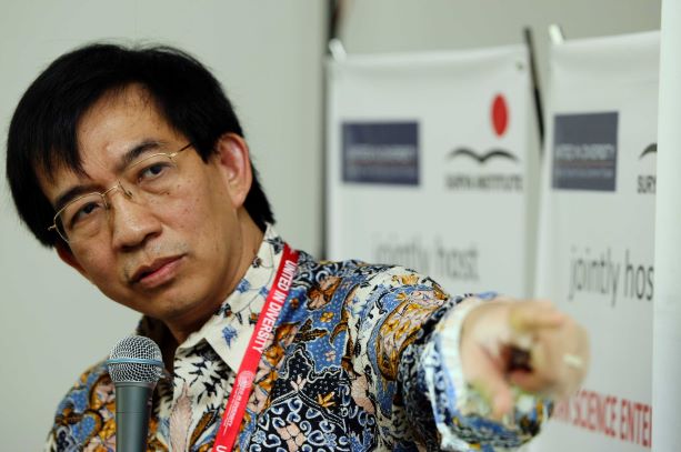 Yohanes Surya. MI/Rommy Pujianto.