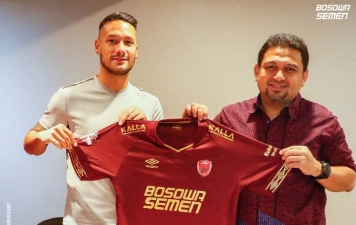 PSM Resmi Gaet Raphael Maitimo