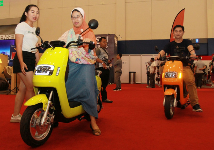 Sepeda Motor Listrik Akan Diuji Coba di Bandung