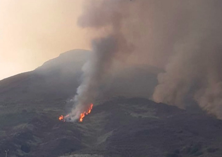 Gunung Berapi Stromboli di Italia Meletus