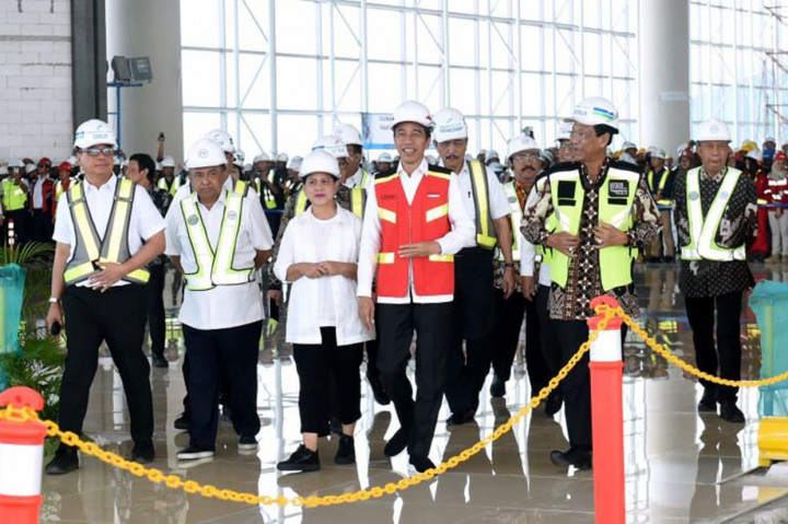 Jokowi Tinjau Pembangunan Bandara Internasional Yogyakarta