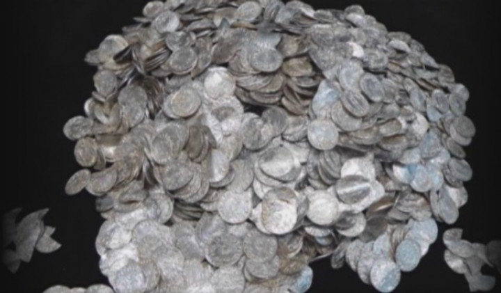 Koin Tua Senilai Rp86 Miliar Ditemukan di Pantai Inggris