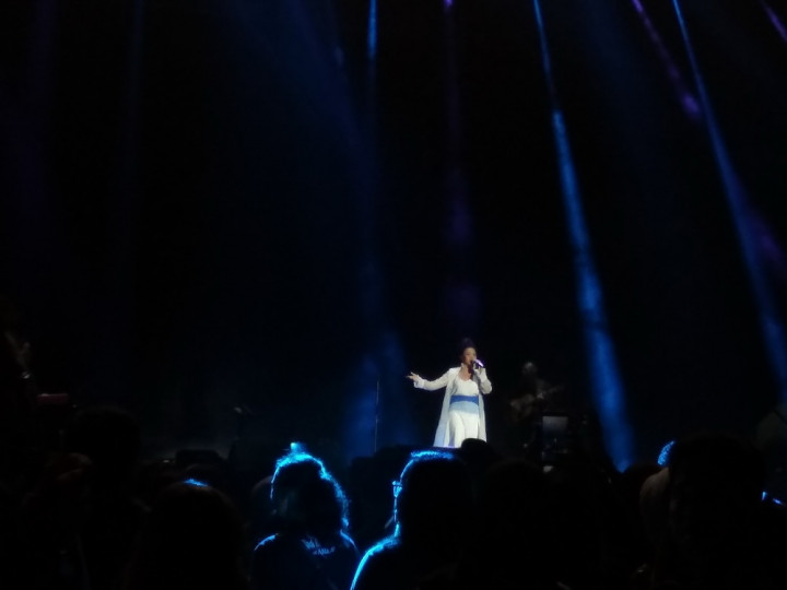 Yura Yunita Buka Konser Westlife di Borobudur