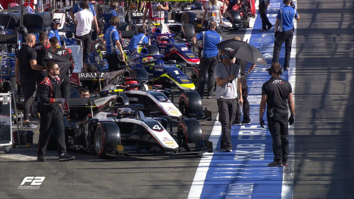 Pembalap Tewas, Formula 2 Batalkan Balapan Hari Kedua