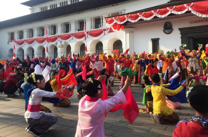 Tarian Ketuk Tilu Pemersatu Bangsa Indonesia