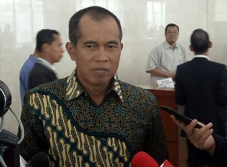 DPR Cari Celah Bantu Tangkap Benny Wenda