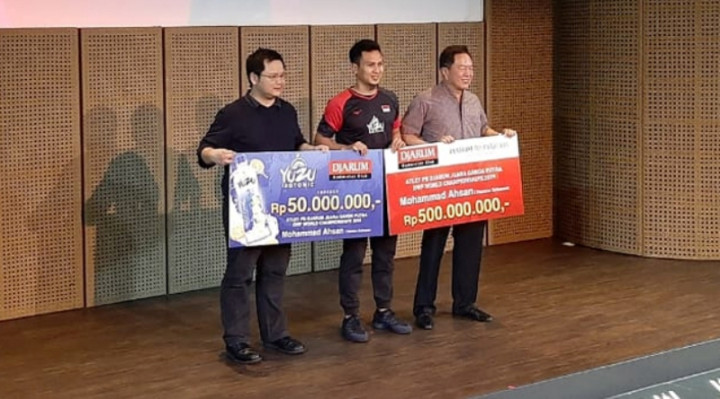 Mohammad Ahsan Diganjar Bonus Rp550 Juta