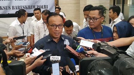 Polisi Periksa Pengelola Truk Kelebihan Muatan