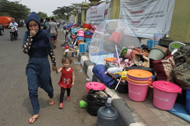 Pemerintah Ultimatum Pencari Suaka