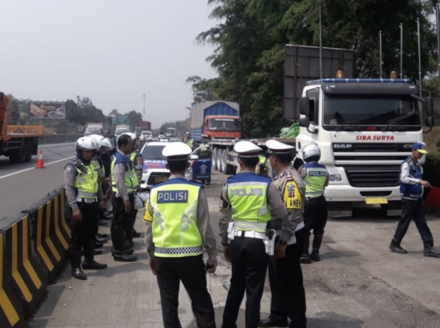 Polres Purwakarta Perketat Pengawasan Mobil Muatan
