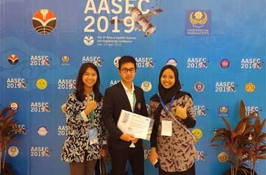 Pelajar Indonesia Peduli Pengolahan Limbah Plastik