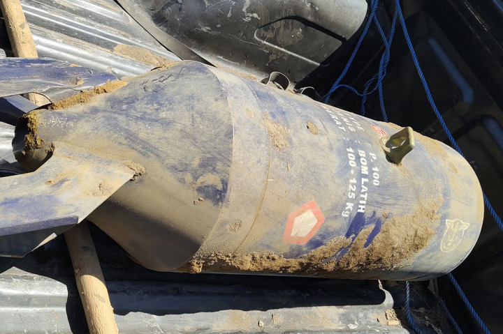 Bom Latih Jatuh di Perkebunan Telah Dievakuasi