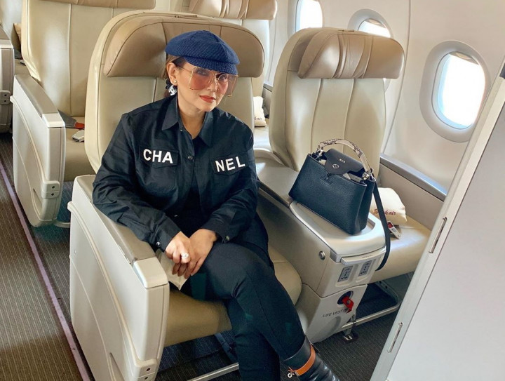 Nia Daniaty Alami Kecelakaan