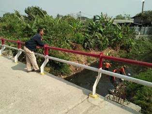 Pengangkutan Sampah di Kali Jambe Bertahap