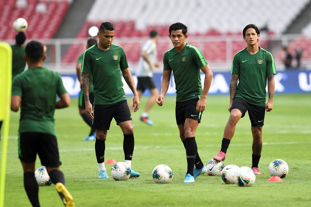 Irfan Bachdim (kanan). (Foto: Antara/Hafidz Mubarak A)