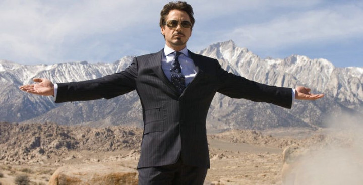 Instagram Robert Downey Jr Diretas, Bagikan Ribuan iPhone Gratis