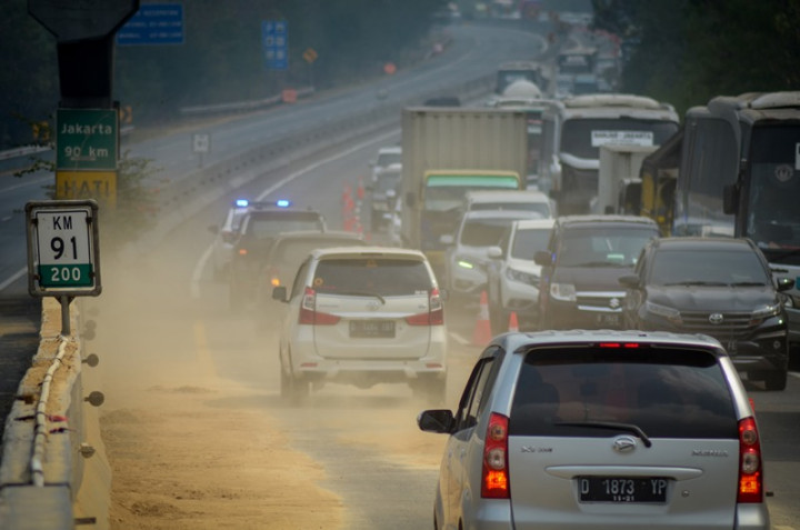 Polisi Dukung Penerapan <i>Speed Gun</i> di Tol Cipularang