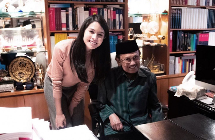 Maudy Ayunda Berduka, Belum Sempat Tampilkan 