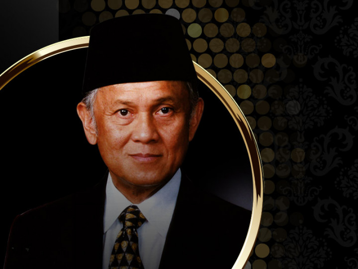 Tentang BJ Habibie