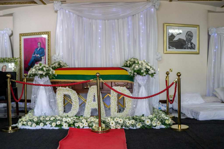 Jasad Robert Mugabe Dimakamkan di Kutama