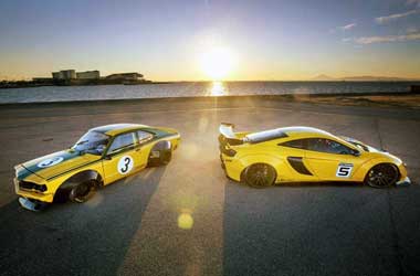 Mazda RX-3 Retro Klasik 'Nyontek' Warna McLaren 650S