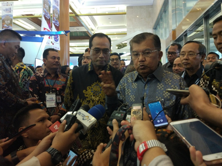 Kelola Transportasi Demi Memperbaiki Defisit Neraca Dagang