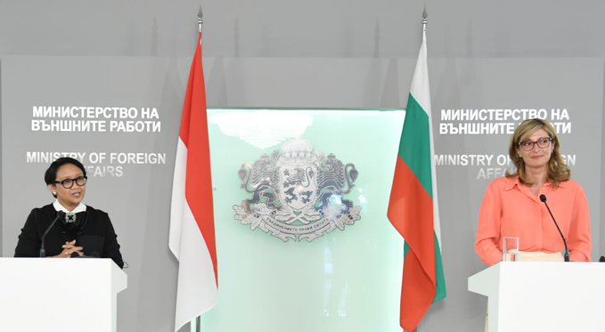 Indonesia, Bulgaria FMs Discuss Trade Cooperation