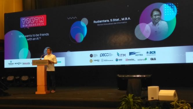 'Youth Dialogue' Ajak Anak Muda Dekat Dengan Teknologi