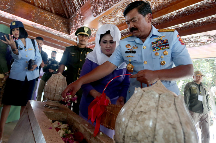 Panglima Ziarah ke Makam Bung Karno