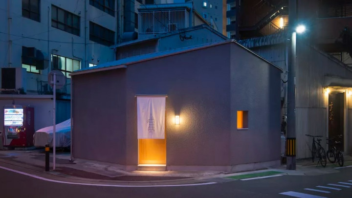 Restoran Sushi Minimalis dari Kayu