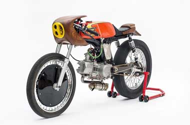 Modifikasi Unik Honda SS50 Pakai Bodi Kayu