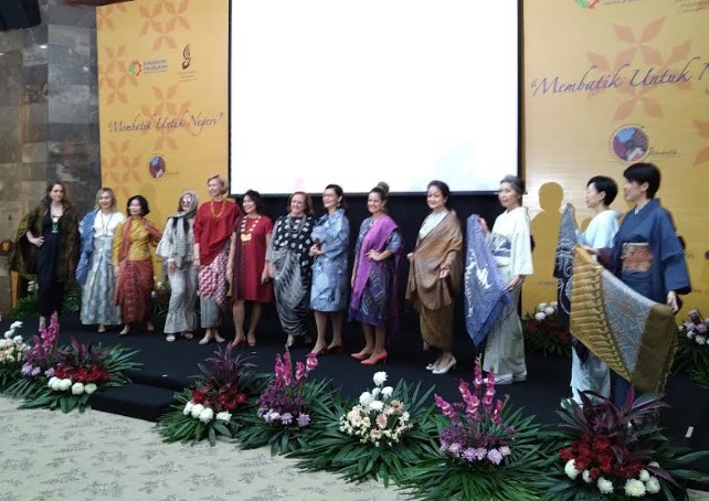 Ekspor Batik RI Tergerus Perang Dagang