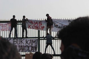 Polres Metro Tangerang Batasi Akses Menuju Jakarta