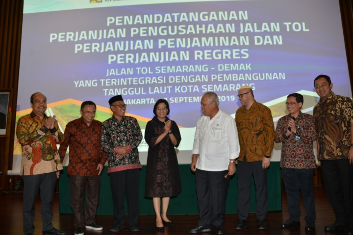 Perjanjian Pengusahaan Jalan Tol Semarang-Demak Diteken