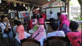 Dokter 'Sayur' di Malang Aktif Kegiatan Sosial