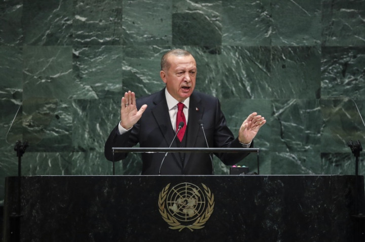 Presiden Turki Usulkan 'Zona Aman' bagi Pengungsi di Suriah