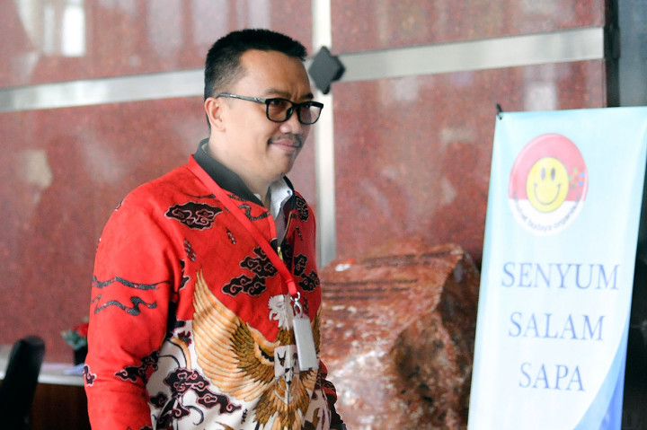 Imam Nahrawi Diperiksa Sebagai Tersangka di KPK