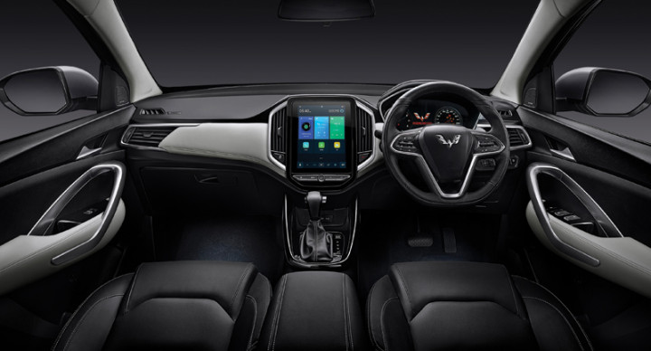 Versi Aftermarket Head Unit Almaz dan Glory i-Auto, Belum Ada?