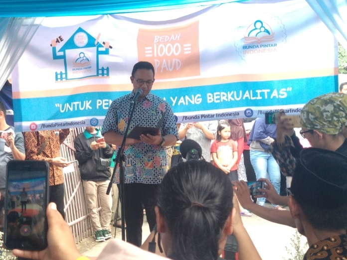 Anies Dorong Status Pengajar PAUD Jadi Guru