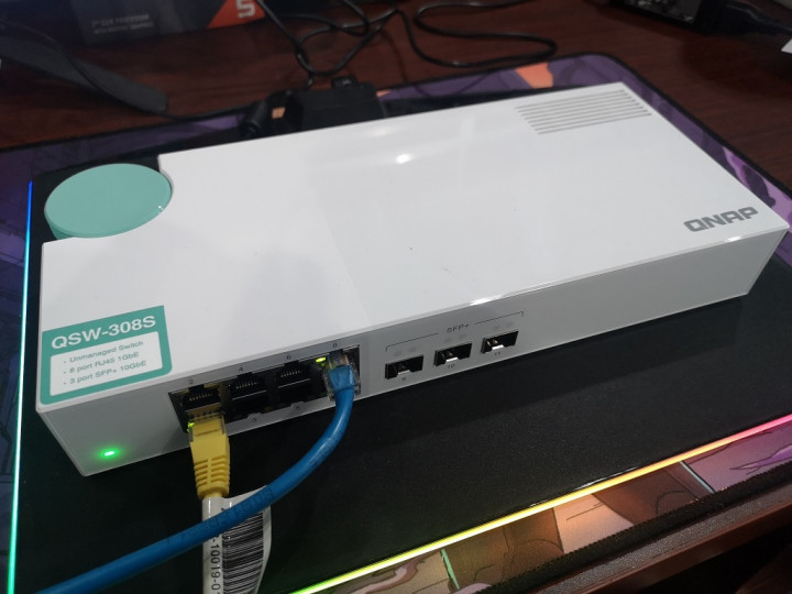 QNAP QSW-308S, Ramah Pengguna dan Tampil Menarik