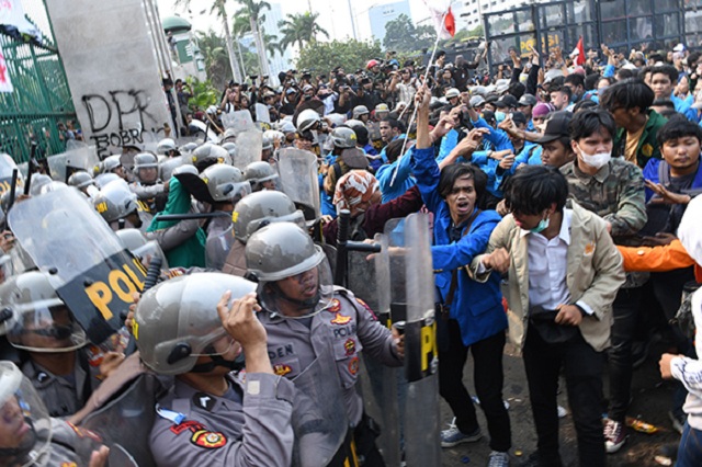 Demo Mahasiswa untuk Gagalkan Pelantikan Jokowi? Ini Faktanya