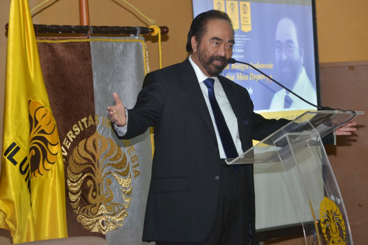 Surya Paloh Ajak Mahasiswa Berdialog