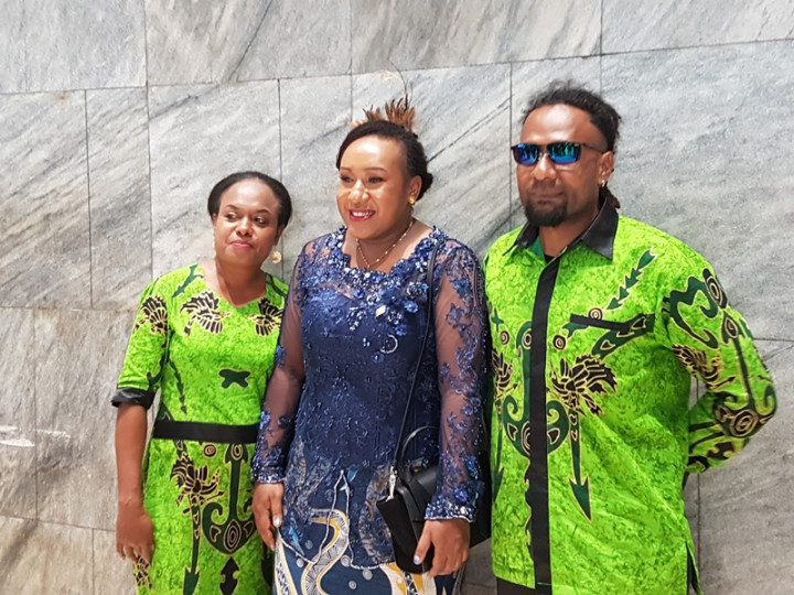 Legislator Muda Ini Hanya Rogoh Ratusan Ribu untuk Kebaya Pelantikan