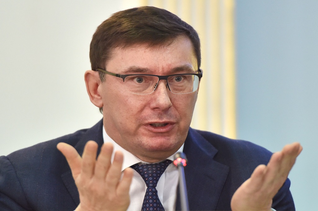 Yuriy Lutsenko berbicara dalam konferensi pers saat dirinya masih menjadi Jaksa Agung Ukraina, 12 Maret 2019. (Foto: AFP/SERGEI SUPINSKY)
