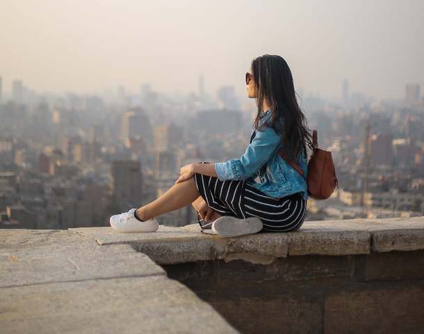 <i>Dress Code</i> Kasual Pintar untuk Wanita