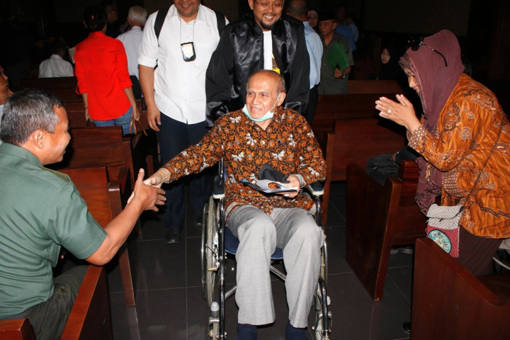 Sidang Eksepsi Kivlan Zen Ditunda