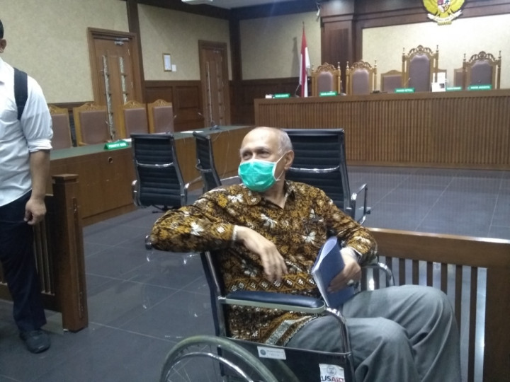 Kivlan Diizinkan Operasi Pengangkatan Serpihan Granat