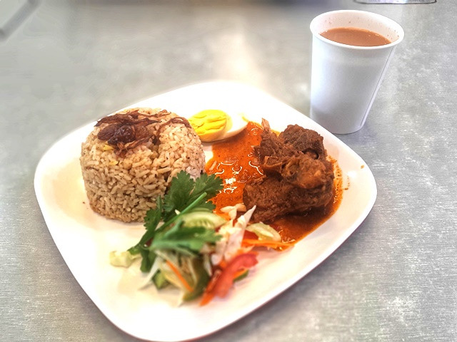 Mencicipi Kuliner Bercita Rasa Indo-Indian