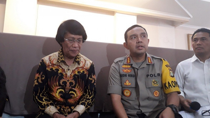 <i>Guru Jangan Gunakan Kekerasan Atas Nama Pendidikan</i>